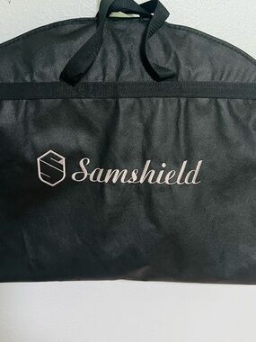 Samshield Black Garment Bag | Equestrian Travel & Show Gear Storage
